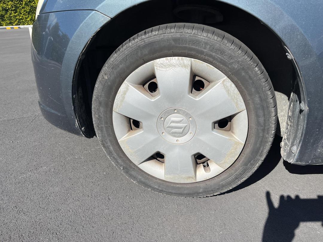 Photo '5' of Suzuki Swift