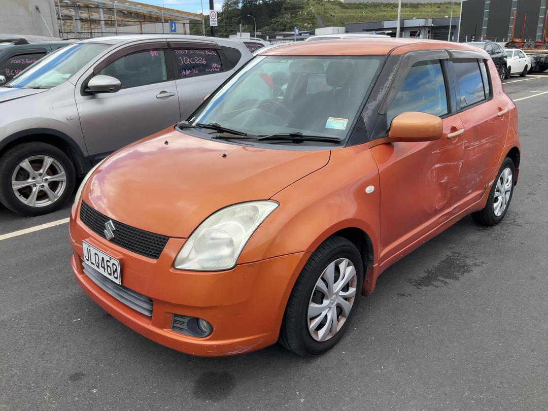 Photo '2' of Suzuki Swift