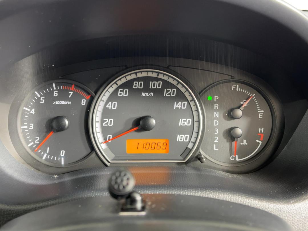 Photo '21' of Suzuki Swift