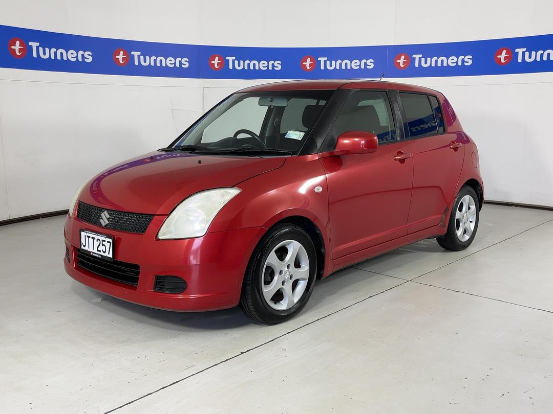 Photo '4' of Suzuki Swift