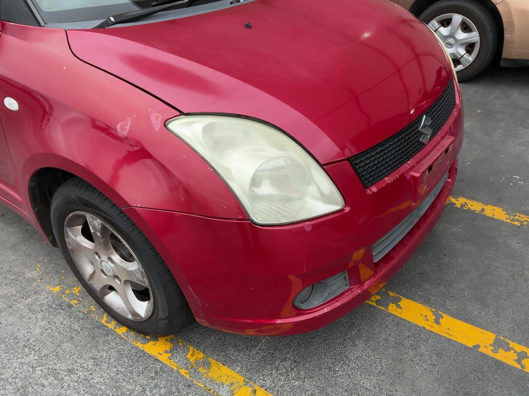 Photo '4' of Suzuki Swift Photo '4' of Suzuki Swift