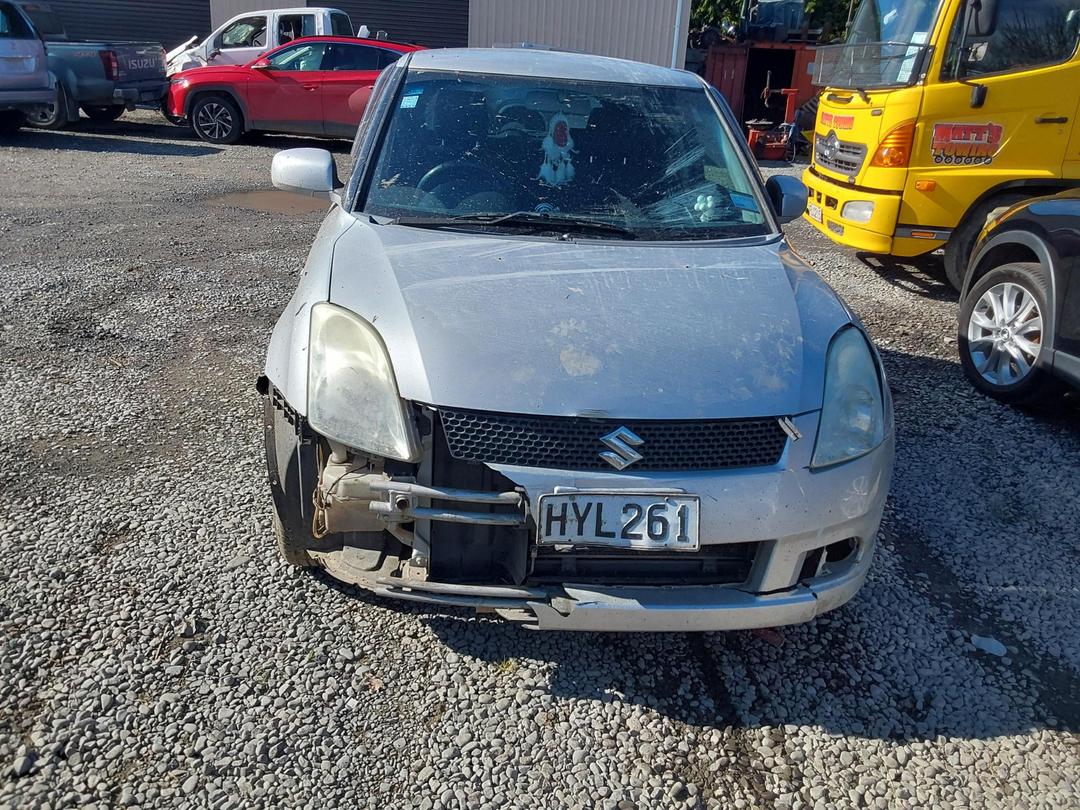Photo '2' of Suzuki Swift Photo '2' of Suzuki Swift