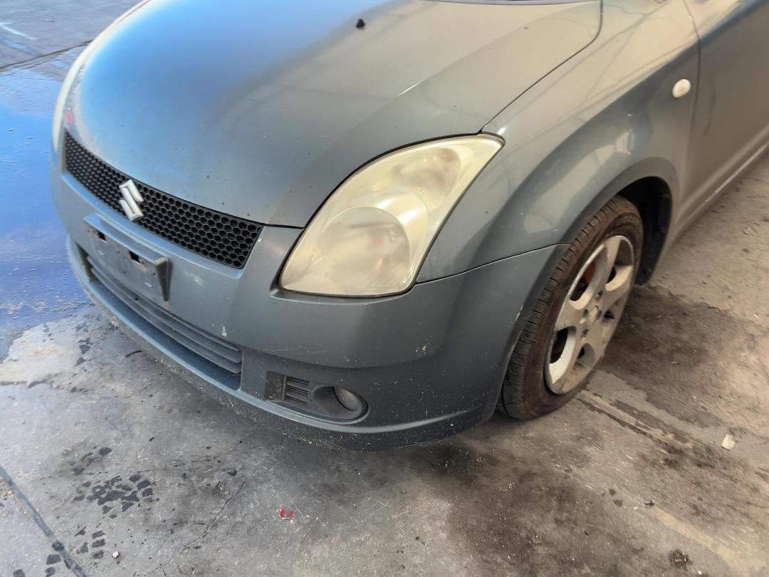 Photo '5' of Suzuki Swift Photo '5' of Suzuki Swift