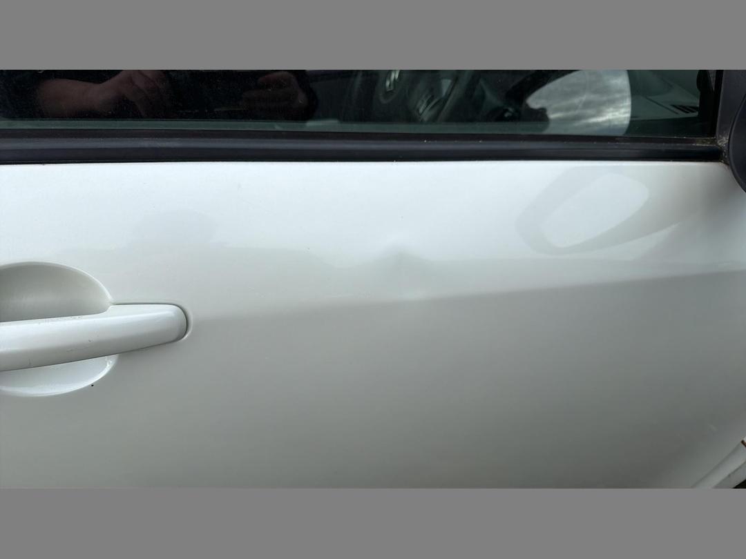 Photo '5' of Suzuki Swift Photo '5' of Suzuki Swift