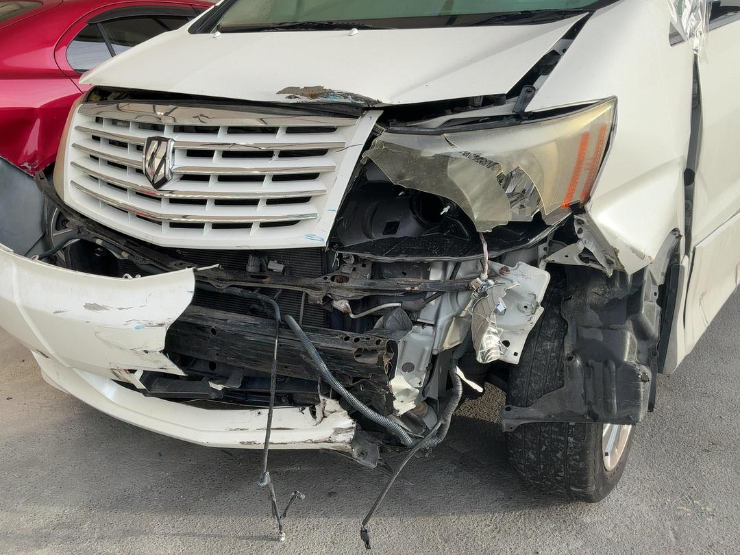 Photo '2' of Toyota Alphard Photo '2' of Toyota Alphard
