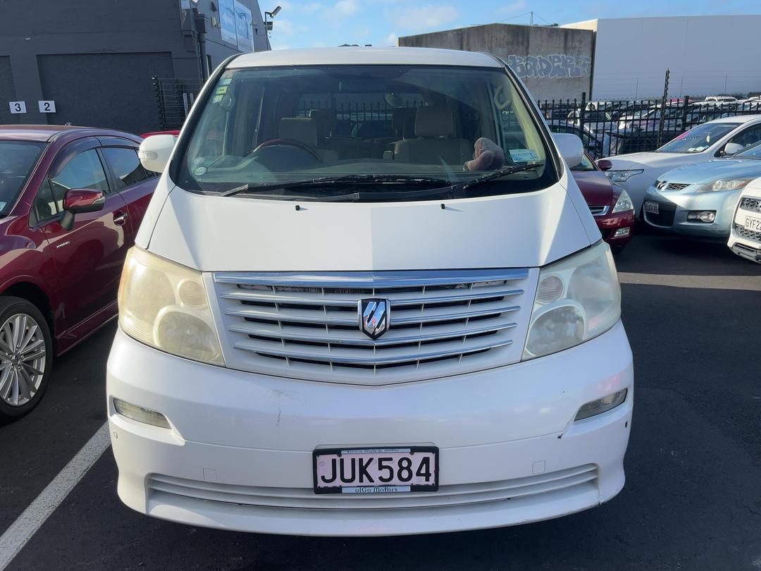 Photo '2' of Toyota Alphard V Photo '2' of Toyota Alphard V