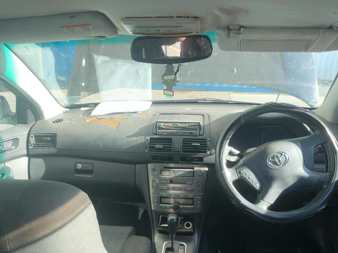 Photo '39' of Toyota Avensis Photo '39' of Toyota Avensis