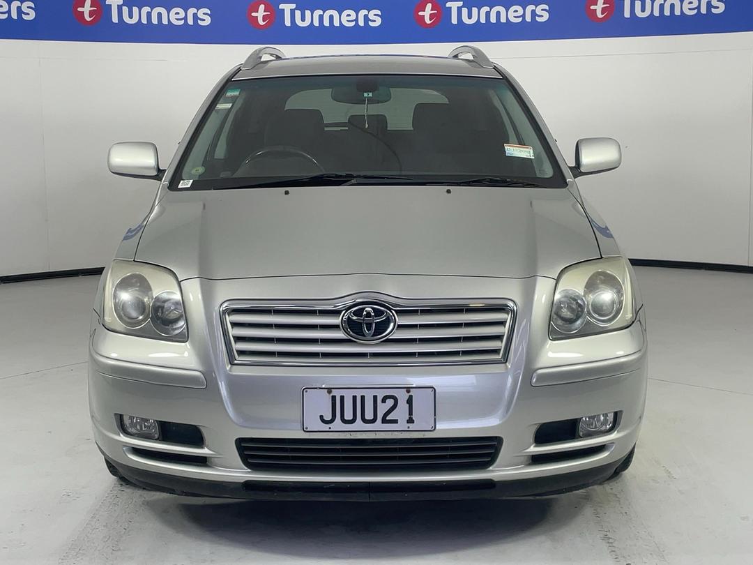 Photo '3' of Toyota Avensis Photo '3' of Toyota Avensis