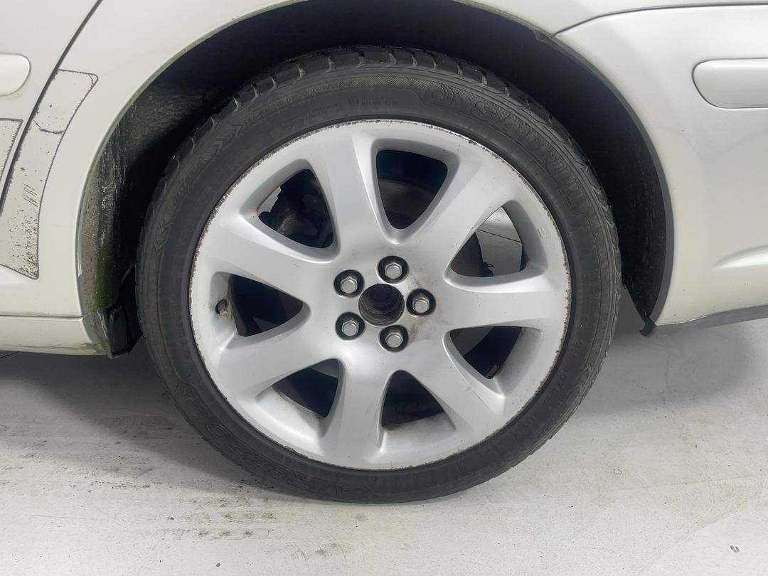 Photo '11' of Toyota Avensis Photo '11' of Toyota Avensis