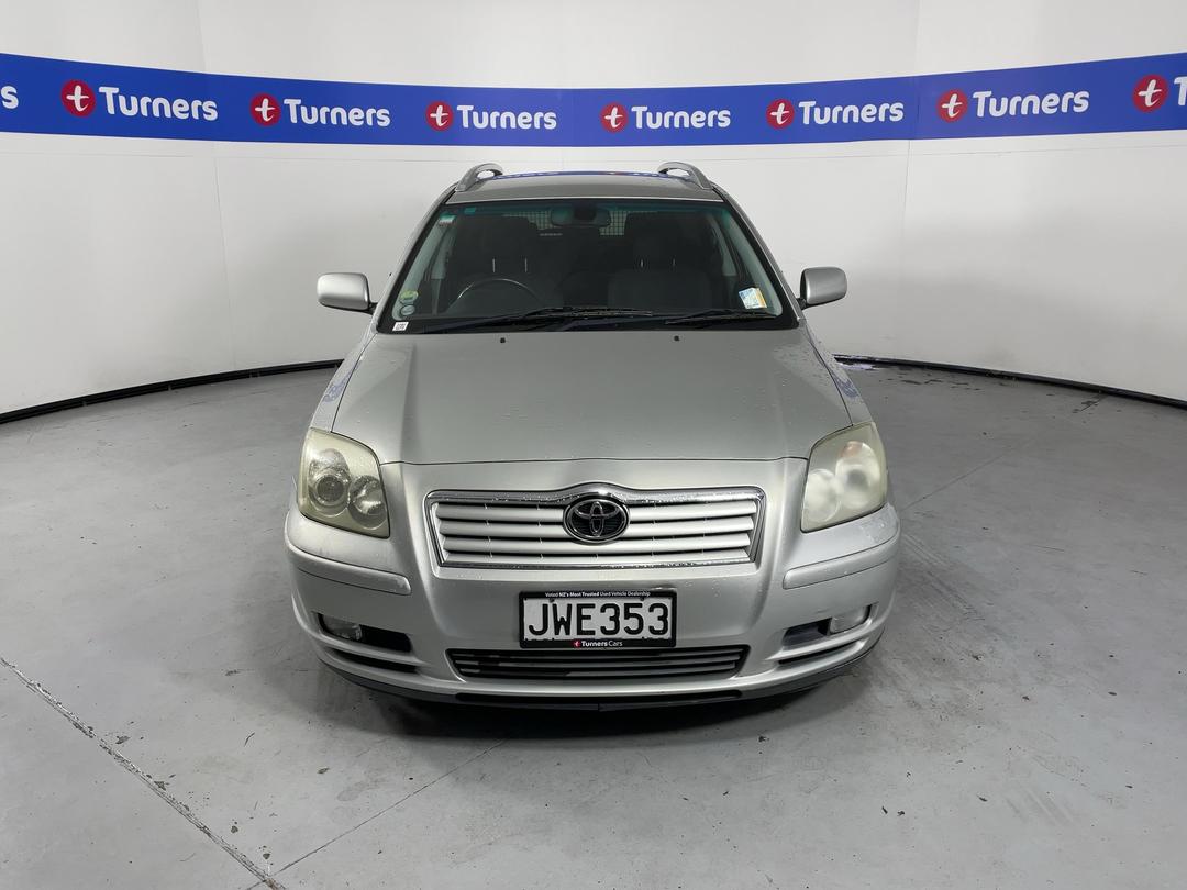 Photo '2' of Toyota Avensis