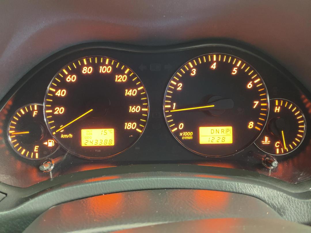 Photo '21' of Toyota Avensis