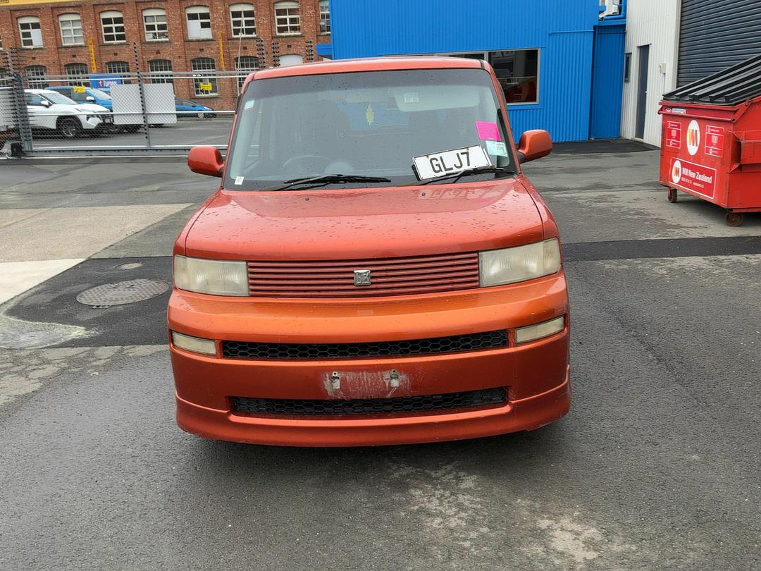 Photo '2' of Toyota BB