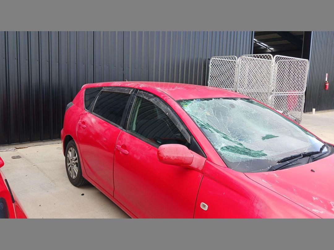 Photo '9' of Toyota Caldina Photo '9' of Toyota Caldina