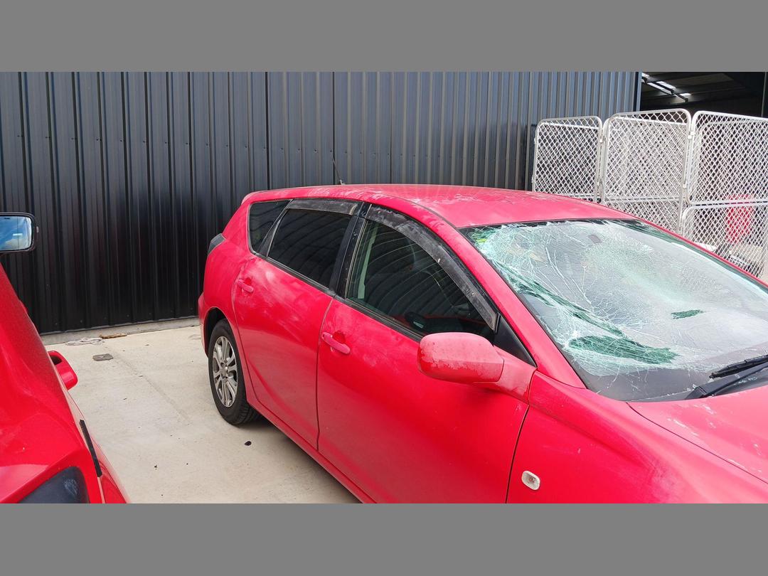 Photo '7' of Toyota Caldina Photo '7' of Toyota Caldina