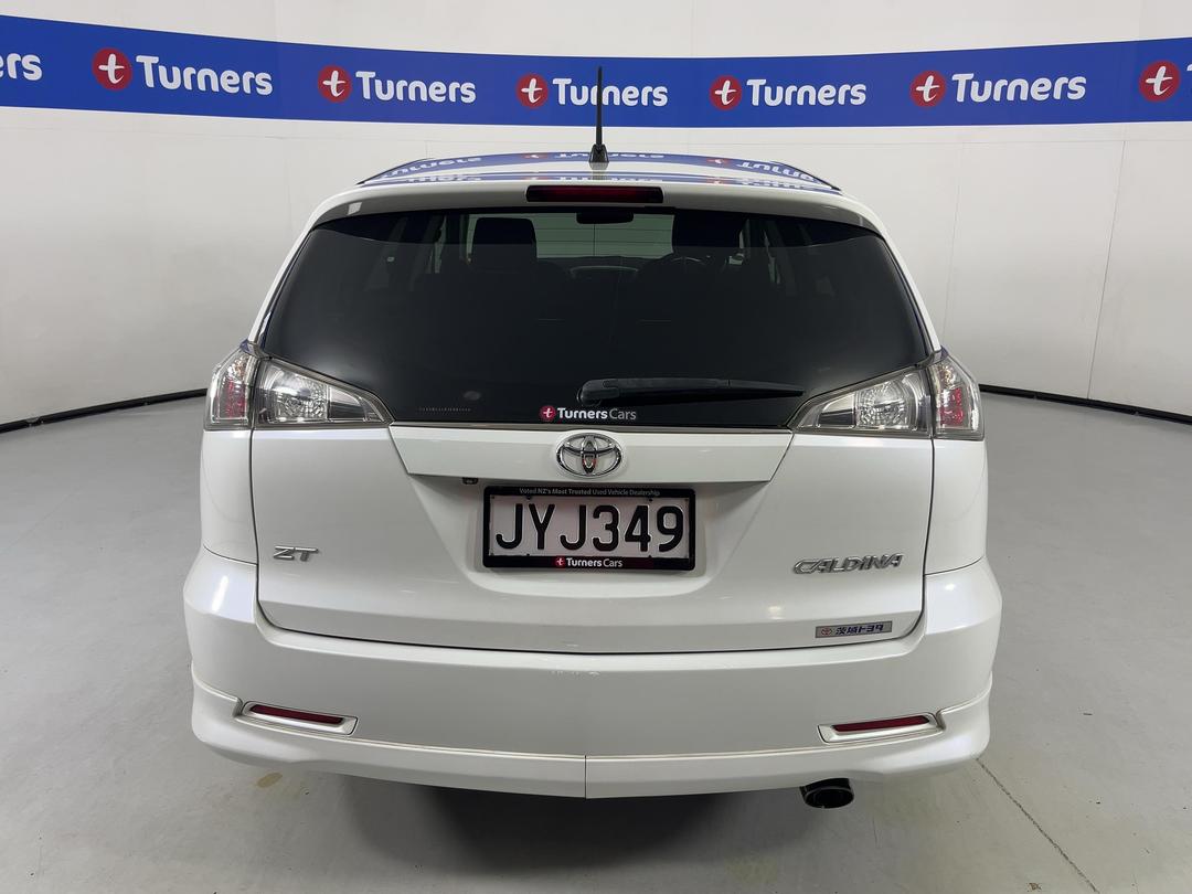 Photo '6' of Toyota Caldina