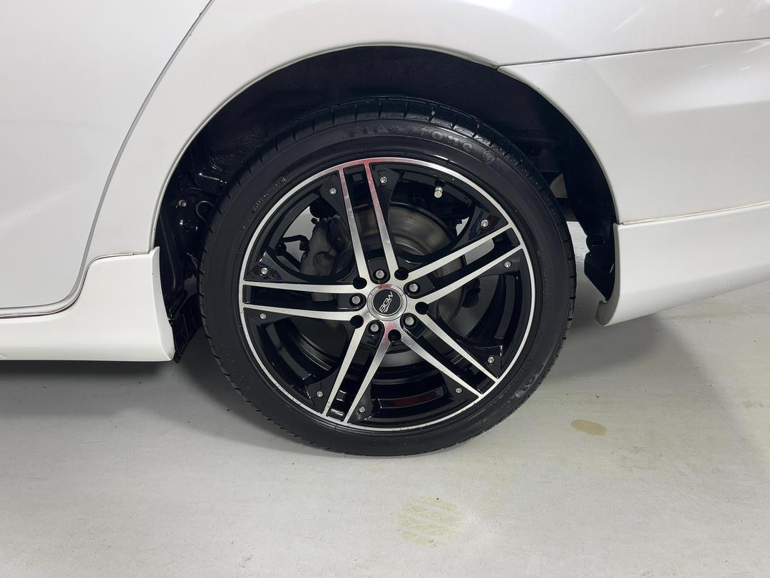 Photo '11' of Toyota Caldina