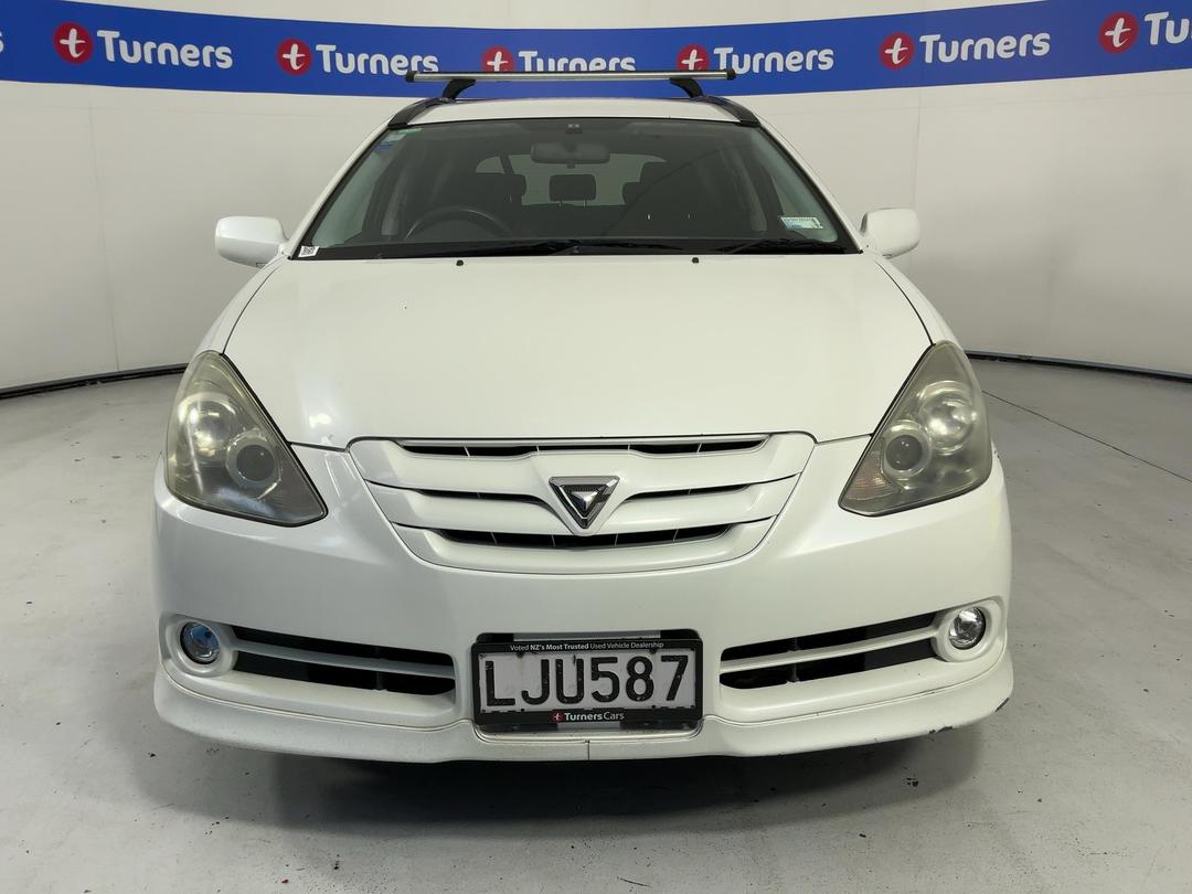 Photo '2' of Toyota Caldina