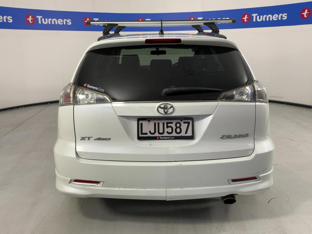 Photo '6' of Toyota Caldina