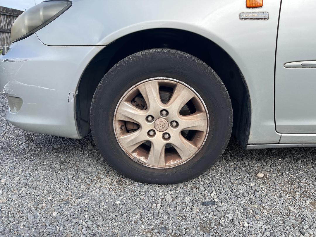 Photo '8' of Toyota Camry