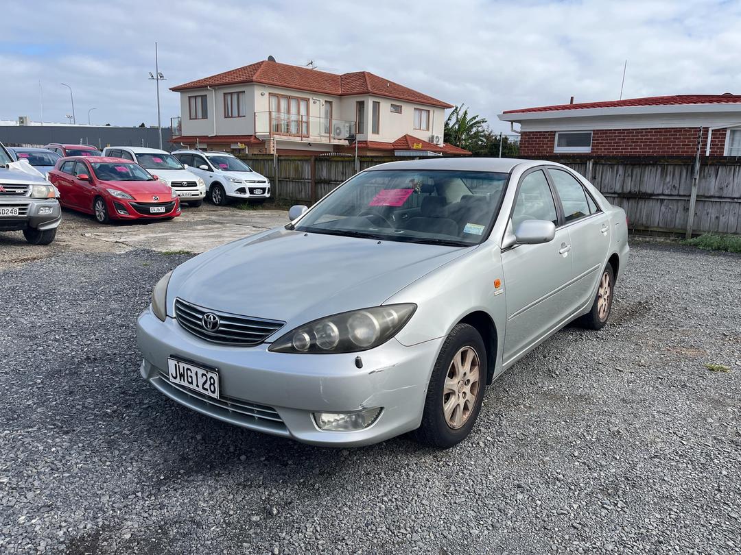 Photo '3' of Toyota Camry