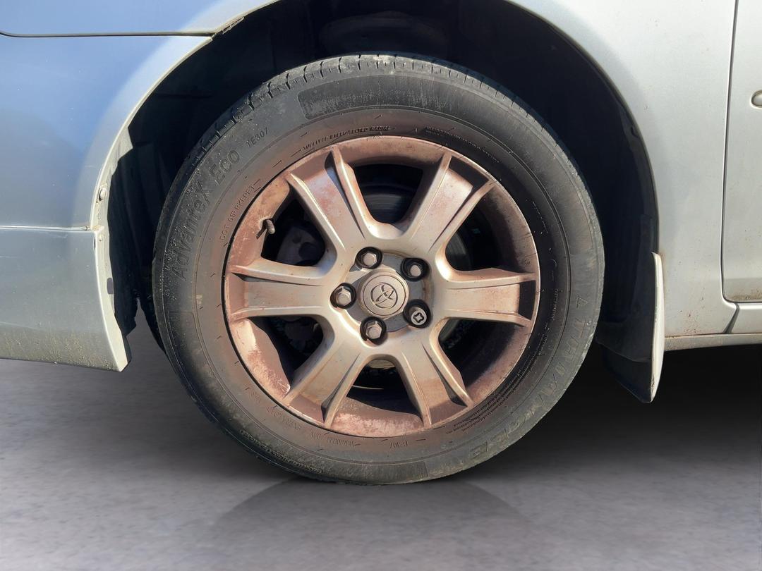 Photo '8' of Toyota Camry Sportivo Photo '8' of Toyota Camry Sportivo