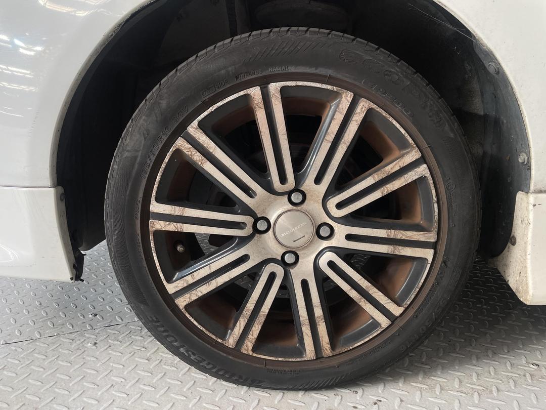 Photo '8' of Toyota Corolla Runx X