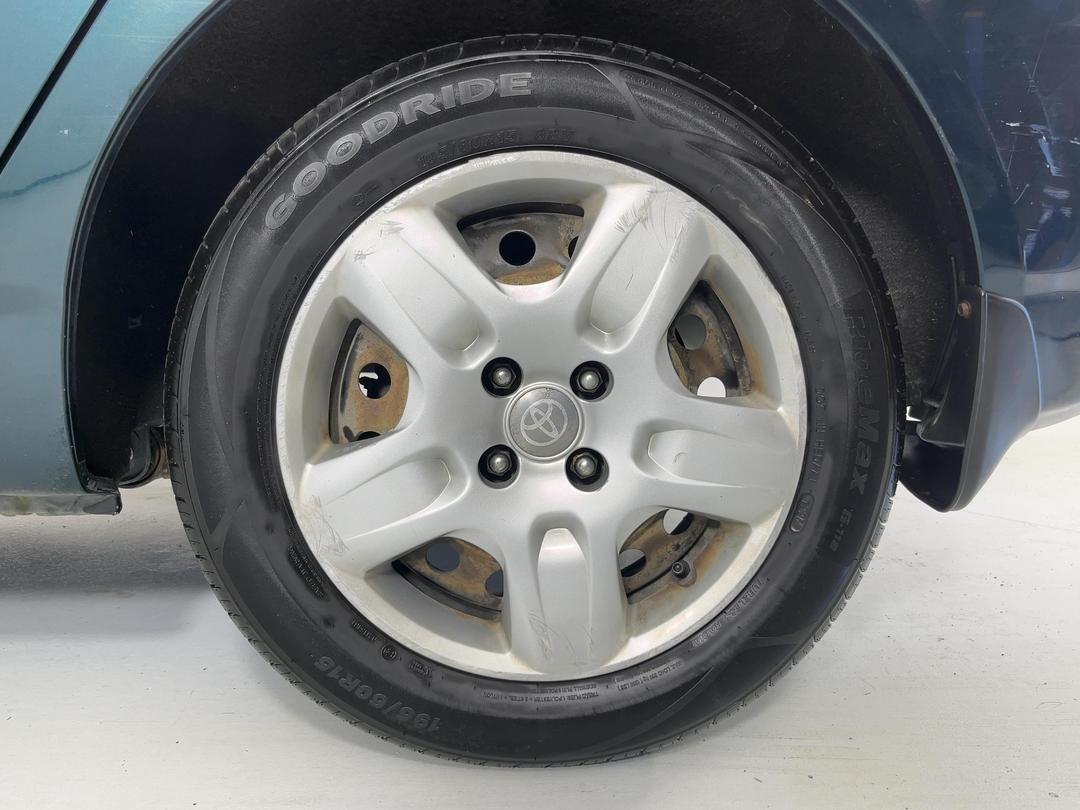 Photo '11' of Toyota Corolla