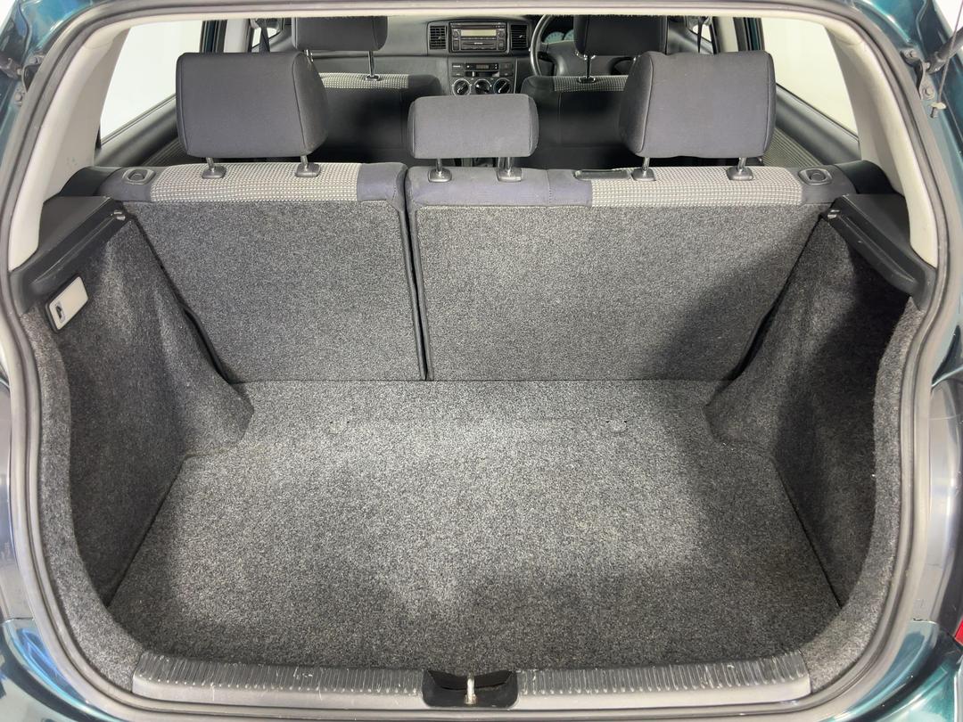Photo '14' of Toyota Corolla
