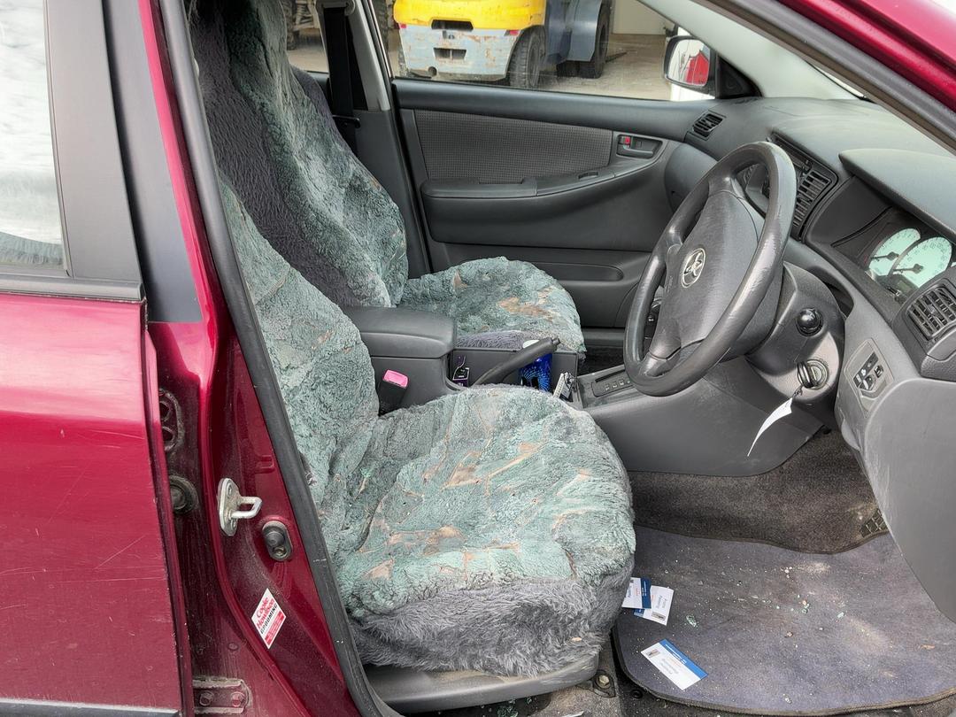 Photo '18' of Toyota Corolla GL
