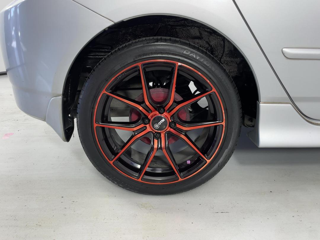 Photo '12' of Toyota Corolla