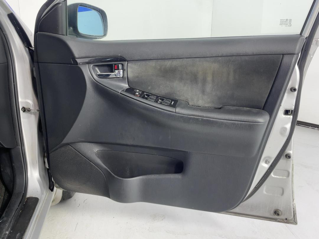 Photo '15' of Toyota Corolla