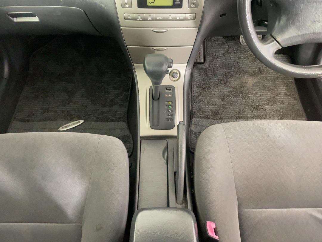 Photo '18' of Toyota Corolla Fielder