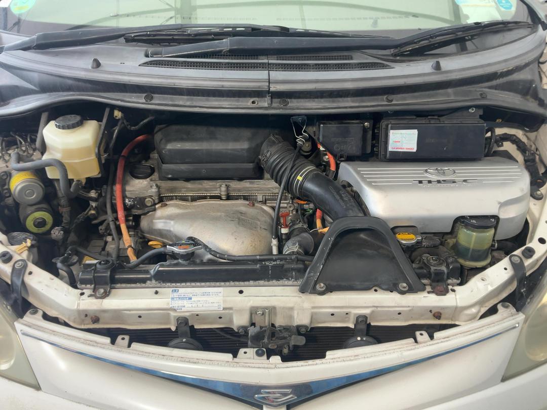 Photo '14' of Toyota Estima Photo '14' of Toyota Estima
