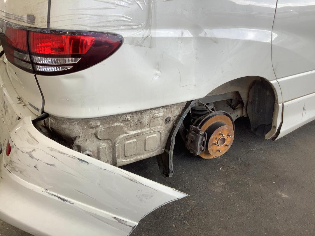 Photo '8' of Toyota Estima T-Aeras