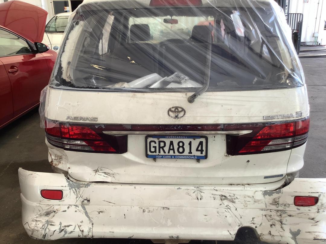 Photo '9' of Toyota Estima T-Aeras