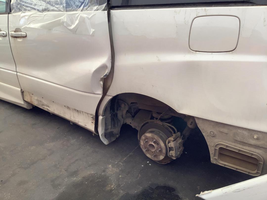 Photo '11' of Toyota Estima T-Aeras