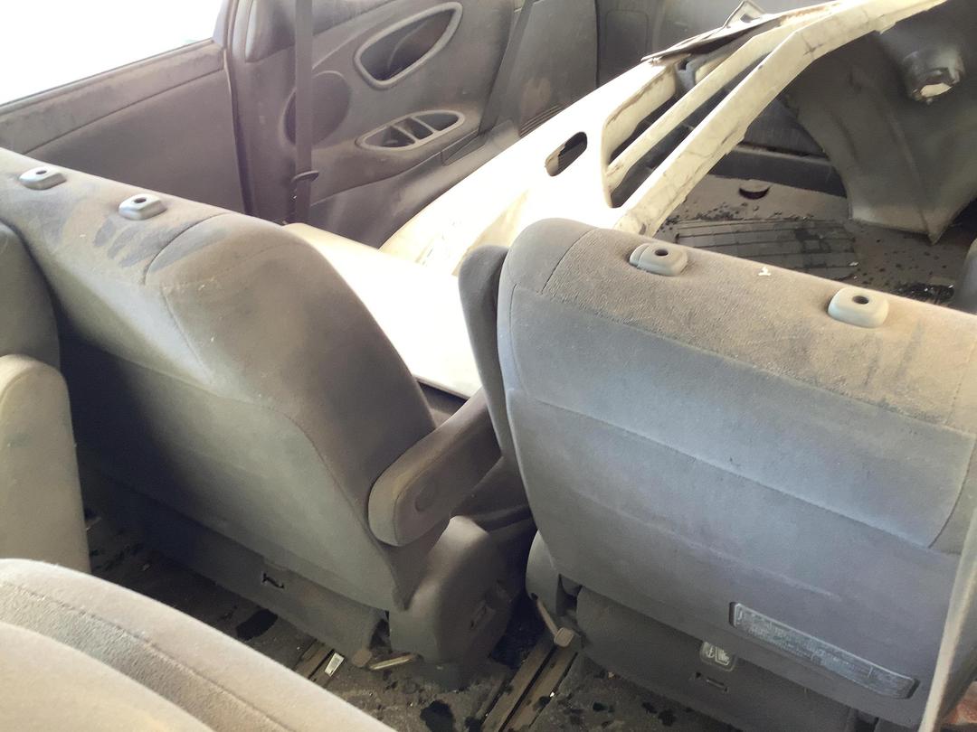 Photo '13' of Toyota Estima T-Aeras