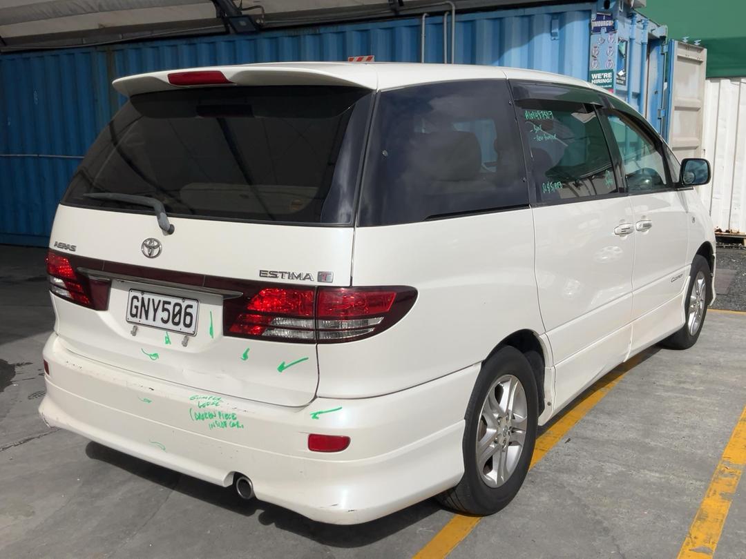 Photo '7' of Toyota Estima