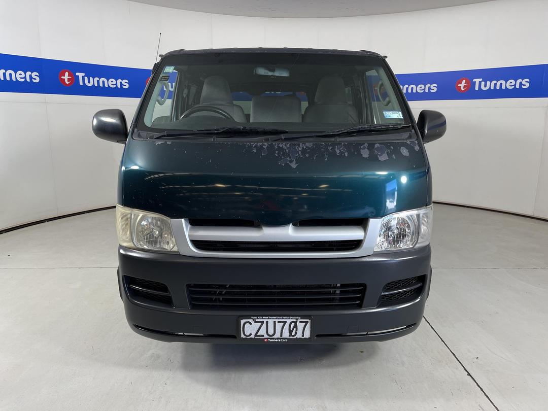 Photo '2' of Toyota Hiace