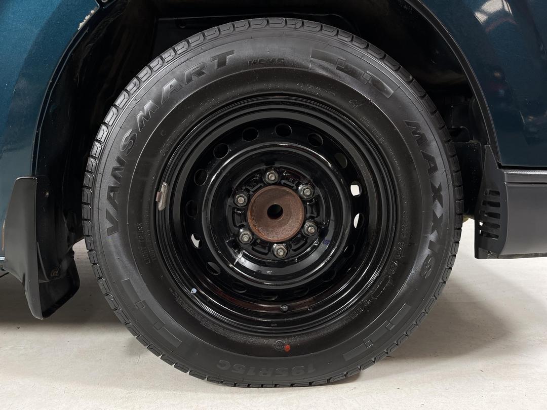 Photo '9' of Toyota Hiace