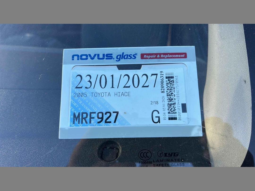 Photo '7' of Toyota Hiace