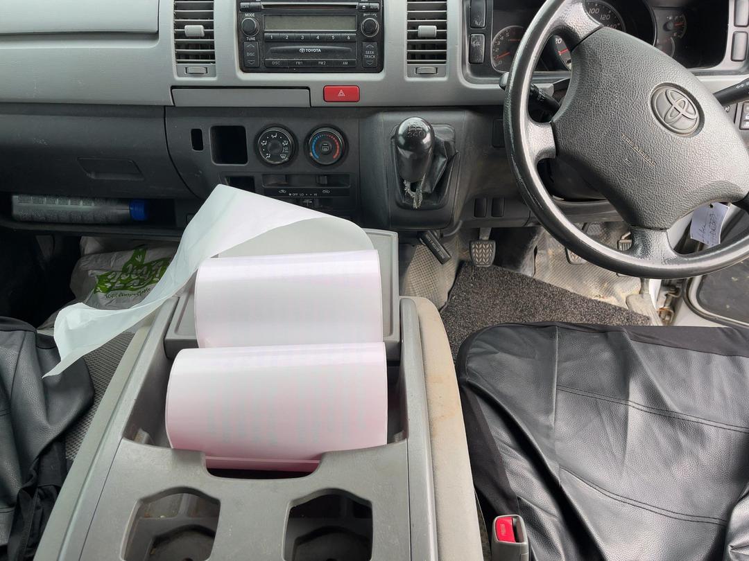 Photo '16' of Toyota Hiace ZL Photo '16' of Toyota Hiace ZL