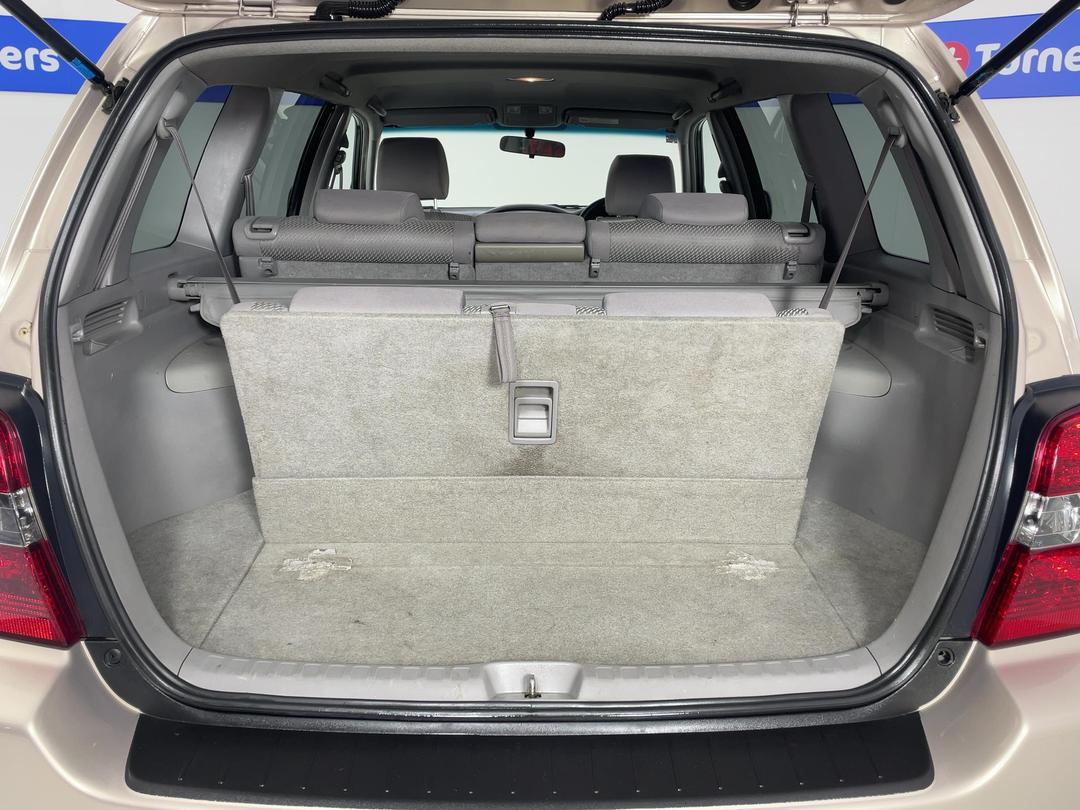 Photo '14' of Toyota Highlander