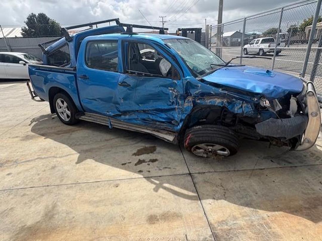 Photo '3' of Toyota Hilux TD D/C