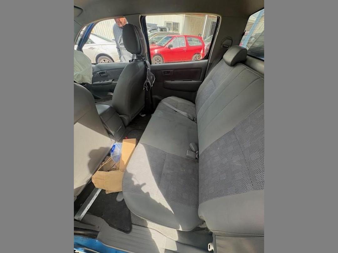 Photo '6' of Toyota Hilux TD D/C