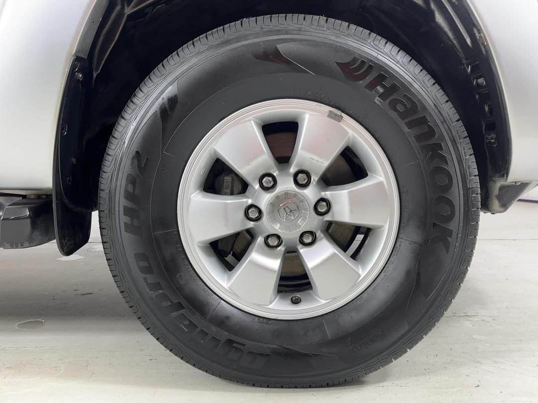 Photo '9' of Toyota Hilux