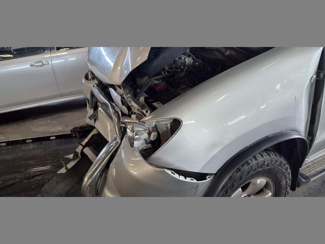 Photo '4' of Toyota Hilux TD X/C C/C Photo '4' of Toyota Hilux TD X/C C/C