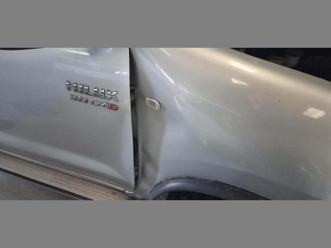 Photo '12' of Toyota Hilux TD X/C C/C Photo '12' of Toyota Hilux TD X/C C/C