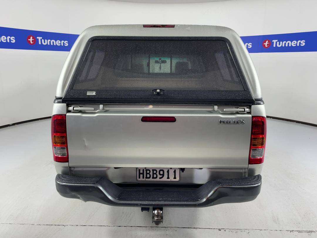 Photo '6' of Toyota Hilux