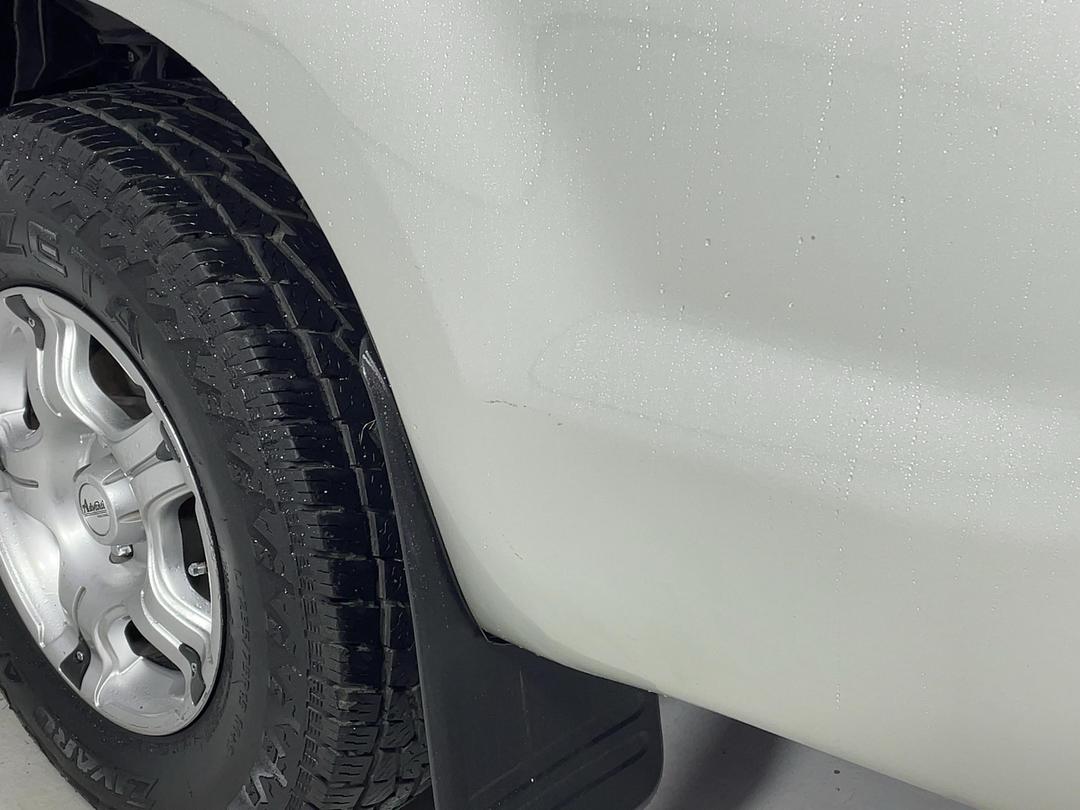 Photo '27' of Toyota Hilux